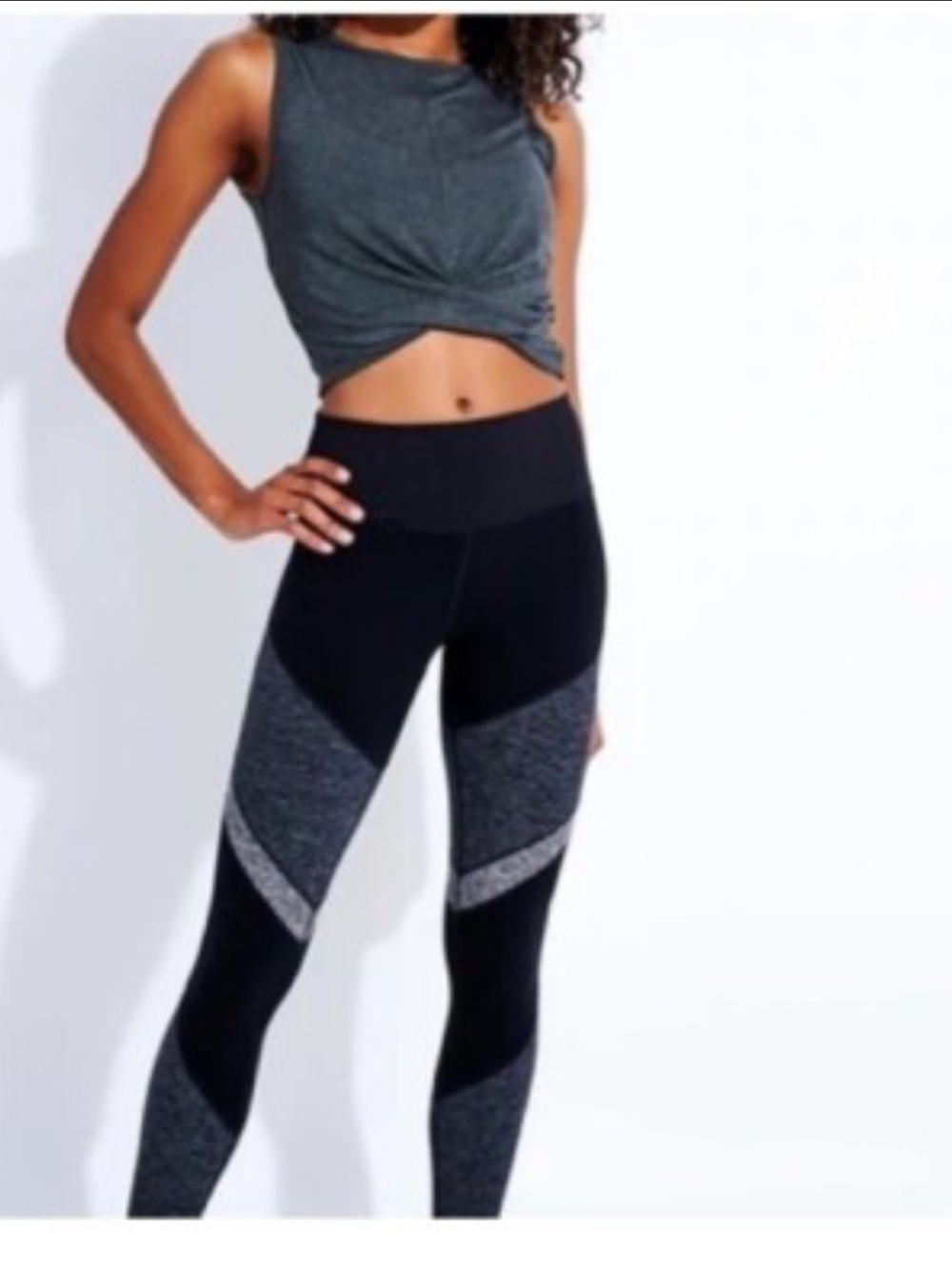 Alo Yoga High-Waist Alosoft Sheila Leggings - Small